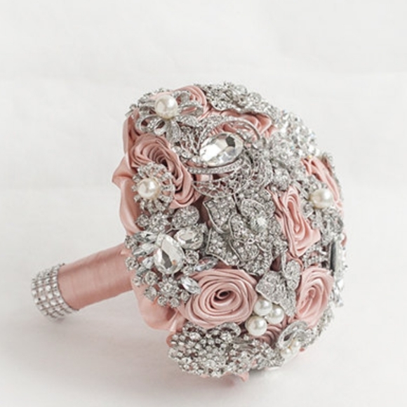 Bouquet - Picture 2 of 2